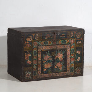 Baúl antiguo con un par de urracas ilustradas (China, c.1900) #29