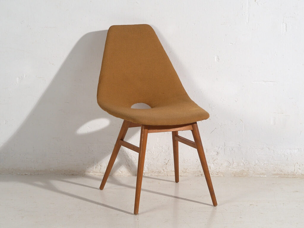 Sillas vintage decorativas (c.1950). Conjunto de 2 piezas