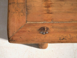 Ancienne table basse de style oriental (c.1870) #17