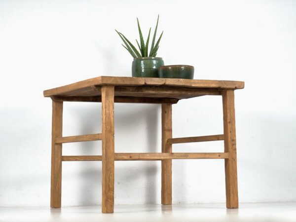 Mesa cuadrada de madera de olmo antigua (c.1900)