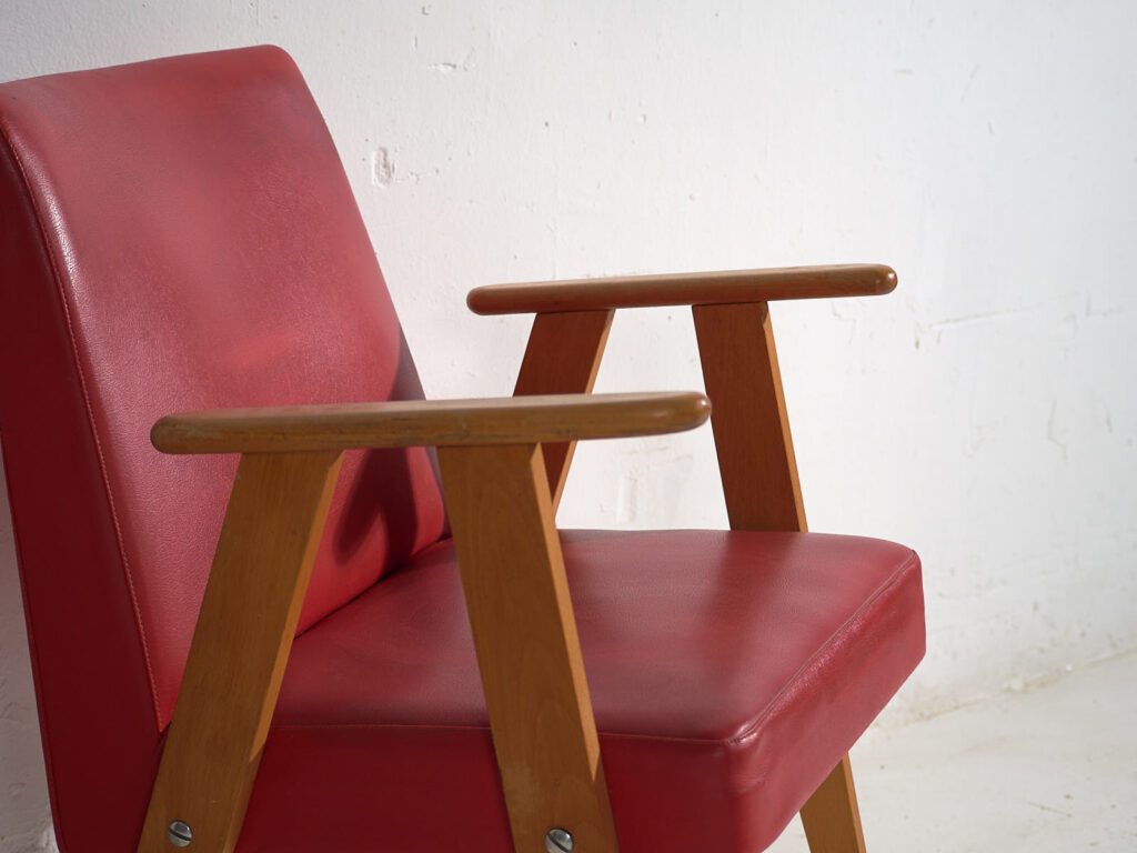Sillones de estilo vintage color rojo (c.1960). Conjunto de 2 piezas