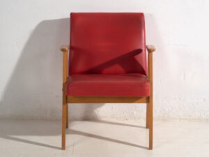 Sillones de estilo vintage color rojo (c.1960). Conjunto de 2 piezas