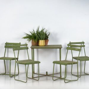 Conjunto de mesa y sillas de jardín antiguas (c.1900). Conjunto de 5 piezas