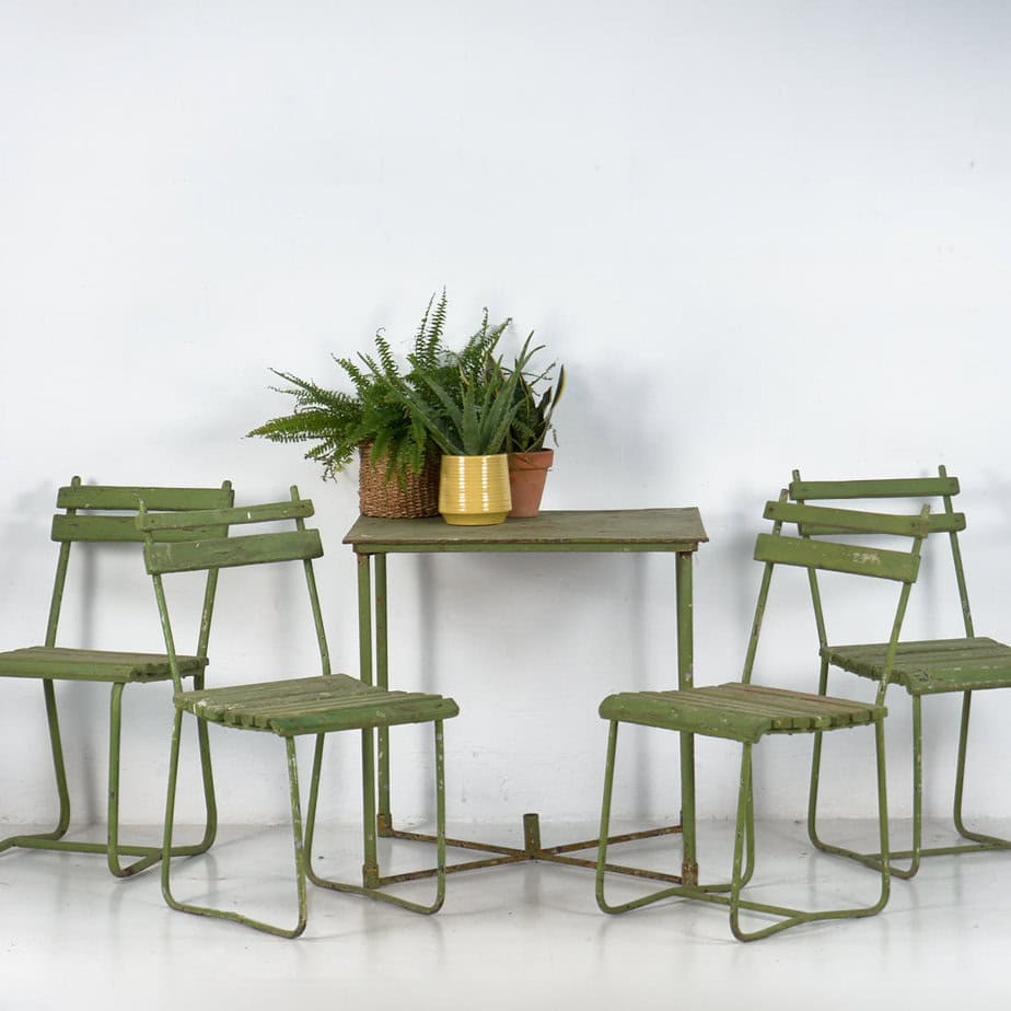 Conjunto de mesa y sillas de jardín antiguas (c.1900). Conjunto de 5 piezas