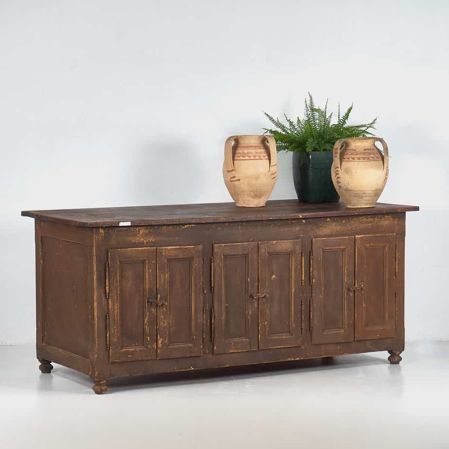 Antique kitchen island with doors on both sides (c.1850)