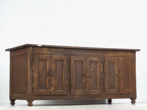 Antique kitchen island with doors on both sides (c.1850)
