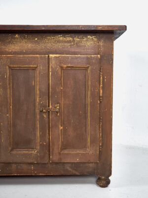 Antique kitchen island with doors on both sides (c.1850)