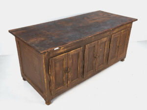 Antique kitchen island with doors on both sides (c.1850)