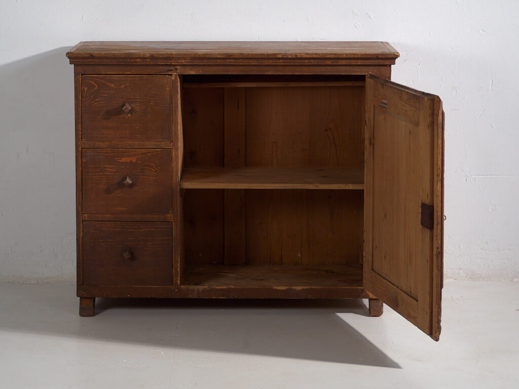 Cómoda grande antigua (c.1920)