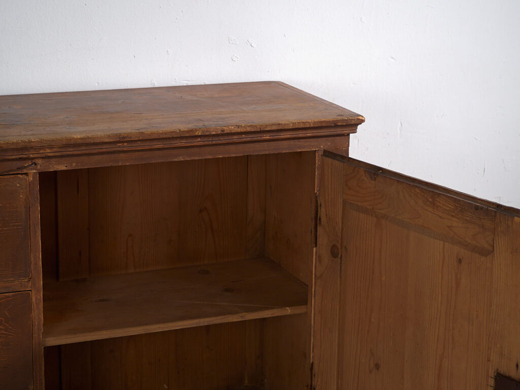 Cómoda grande antigua (c.1920)