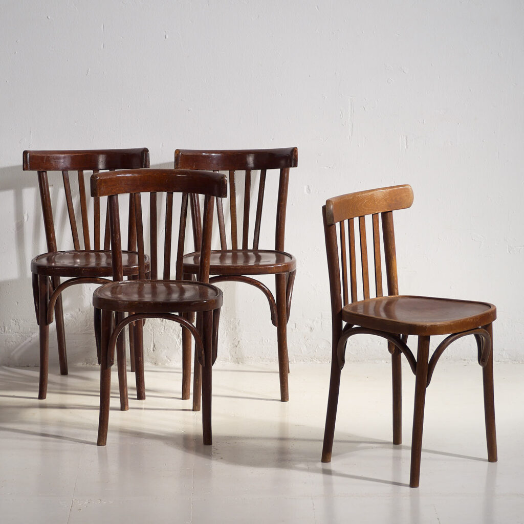 Chaises de salle à manger bistro Thonet (c.1940). Ensemble de 4 pièces #27