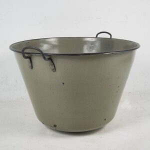 Antiguo caldero metálico (c.1950) #4