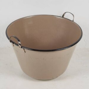 Caldero de metal antiguo color marrón (c.1950)