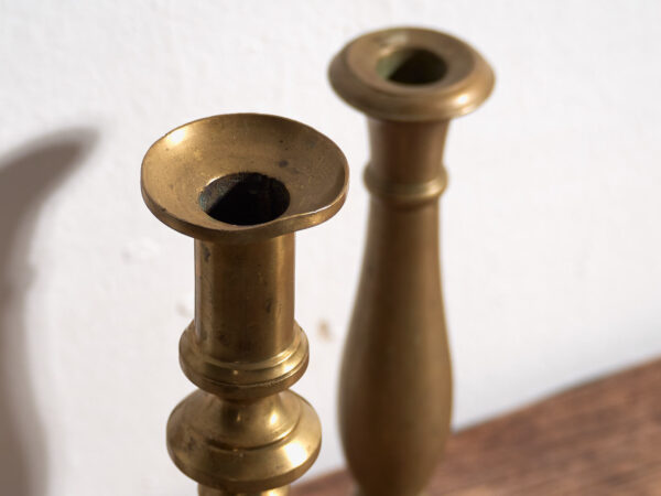 Candelabros antiguos de latón (c.1920). Conjunto de 3 piezas #11