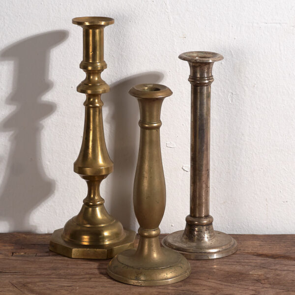 Candelabros antiguos de latón (c.1920). Conjunto de 3 piezas #11