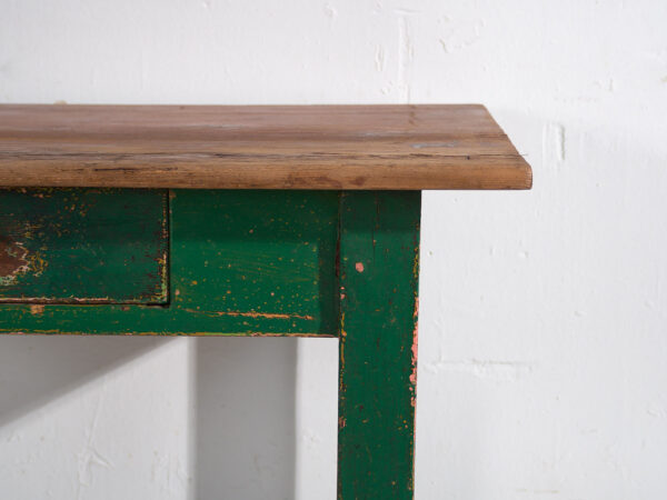 Mesa antigua verde de madera maciza de pino (c.1920)