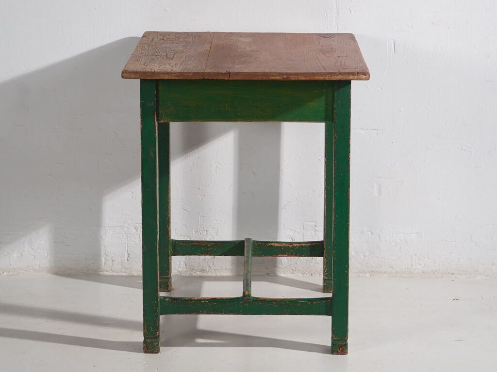 Mesa antigua verde de madera maciza de pino (c.1920)