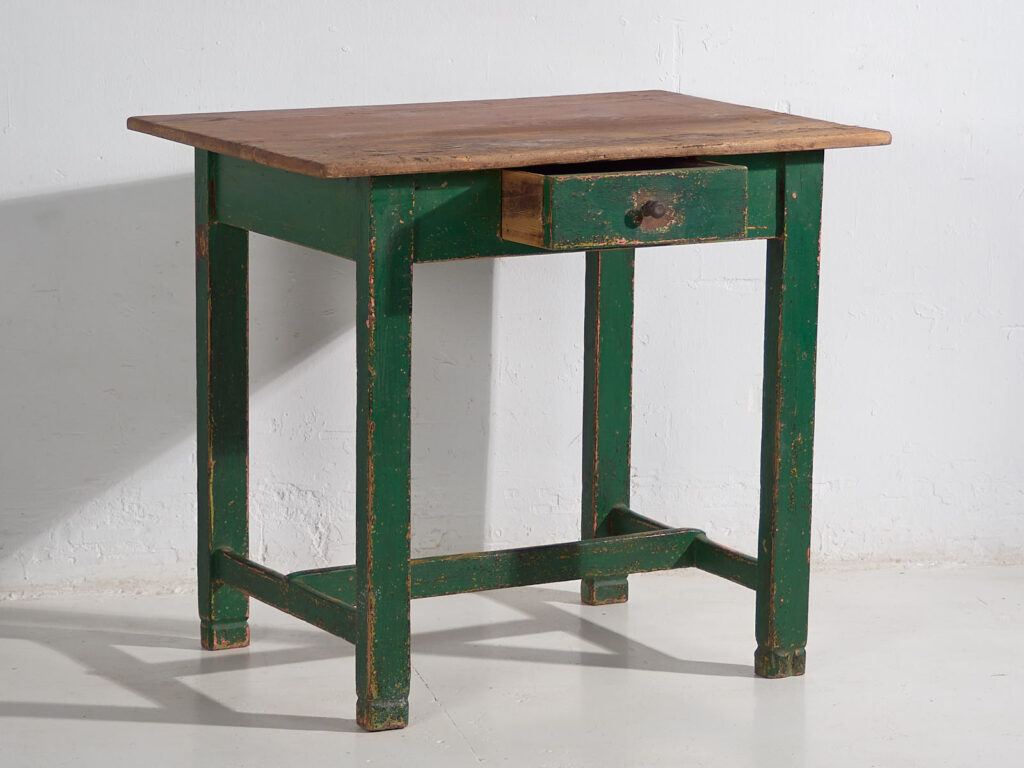Mesa antigua verde de madera maciza de pino (c.1920)