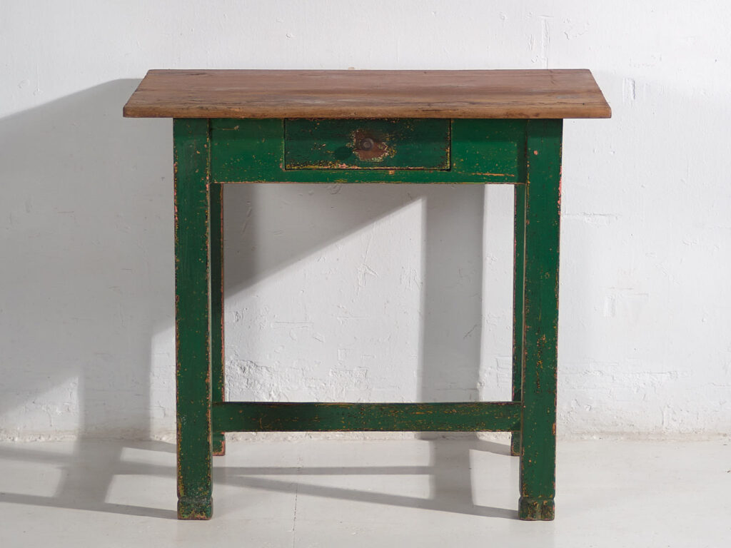 Mesa antigua verde de madera maciza de pino (c.1920)