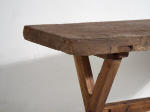 Mesa rústica antigua de madera maciza (c.1900)