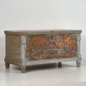 Malle de rangement ancien en bois massif (vers 1890)