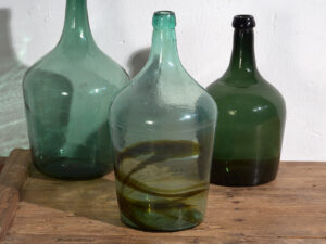 Conjunto de damajuanas antiguas (c.1920). Conjunto de 3 piezas #10