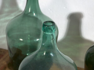 Conjunto de damajuanas antiguas (c.1920). Conjunto de 3 piezas #10