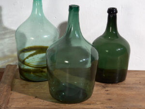 Conjunto de damajuanas antiguas (c.1920). Conjunto de 3 piezas #10
