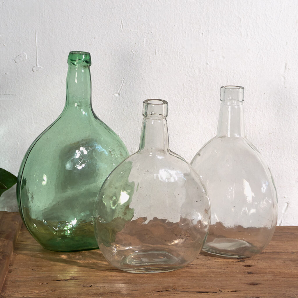 Antiguos floreros de vidrio (c.1920). Conjunto de 3 piezas #12