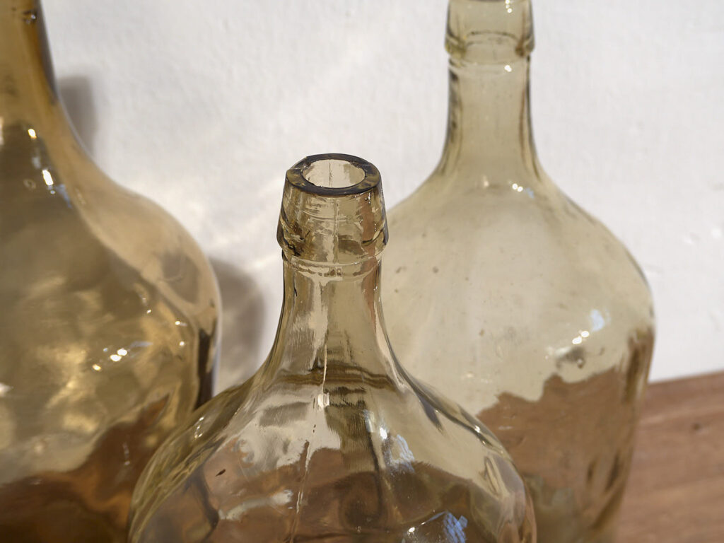 Antiguas damajuanas de color marrón (c.1920). Conjunto de 3 piezas #13