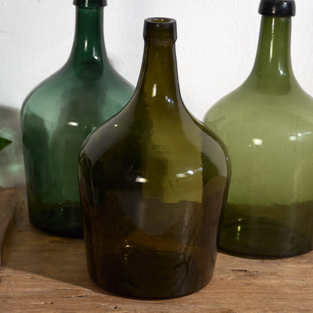 Damajuanas verdes antiguas (c.1920). Conjunto de 3 piezas #23