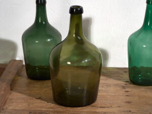 Antiguas damajuanas de color verde (c.1920). Conjunto de 3 piezas #24