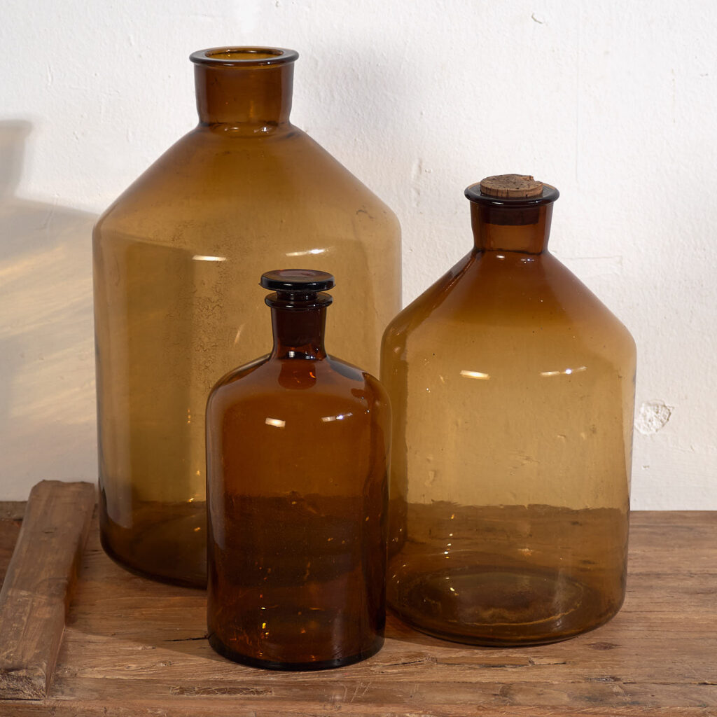 Antiguas botellas de farmacia (c.1920). Conjunto de 3 piezas #32