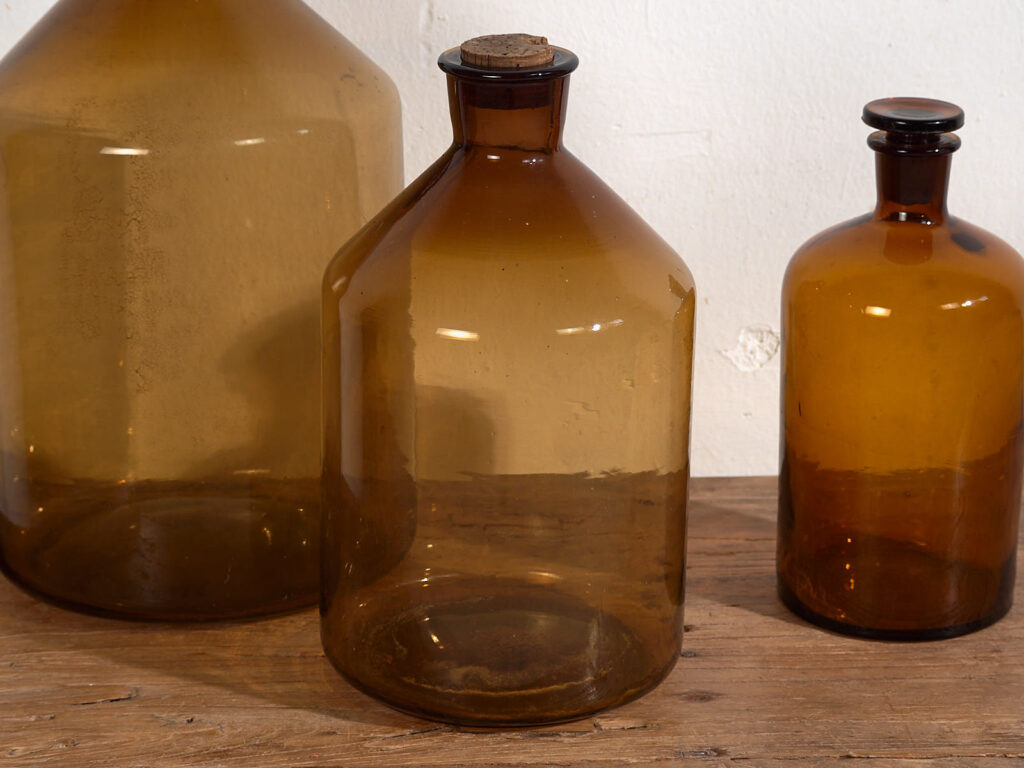 Antiguas botellas de farmacia (c.1920). Conjunto de 3 piezas #32