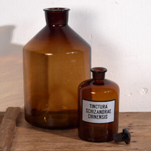 Antiguas botellas de farmacia (c.1920). Conjunto de 2 piezas #34