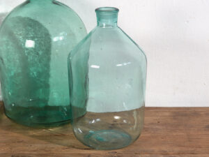 Antiguas botellas de color verde marino (c.1920). Conjunto de 2 piezas #43