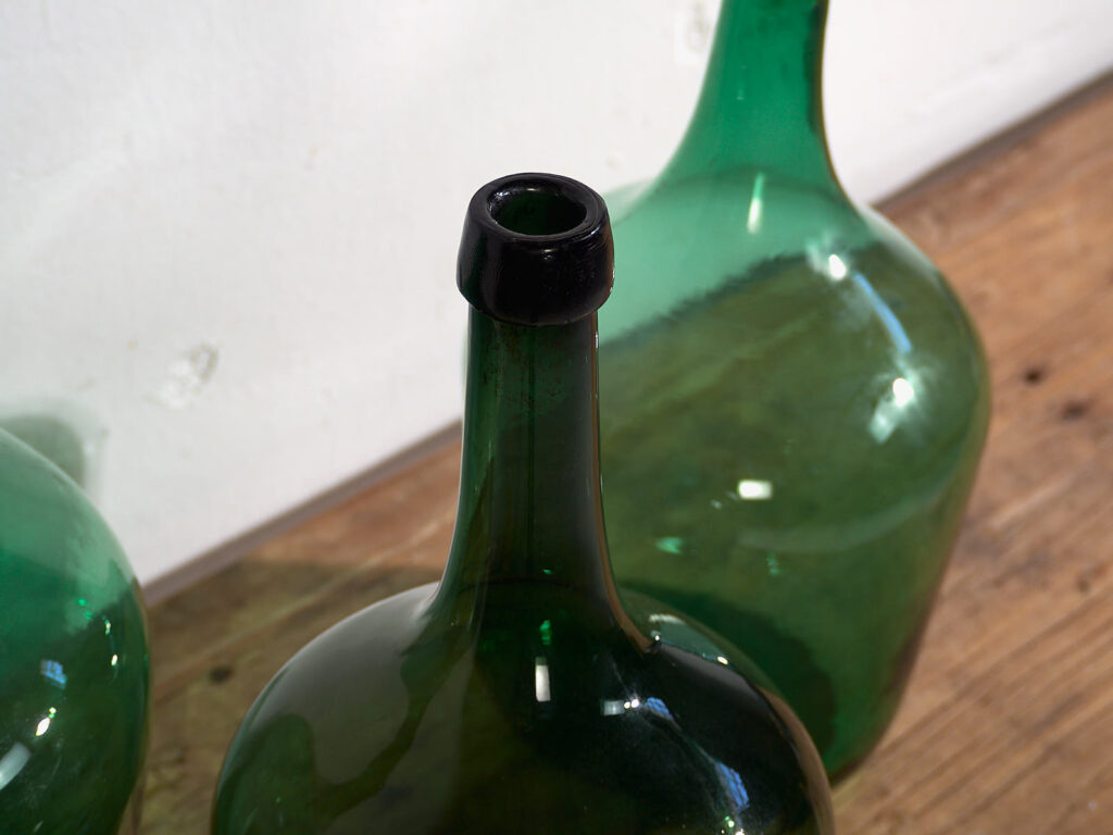 Damajuanas antiguas de color verde (c.1920). Conjunto de 3 piezas #44