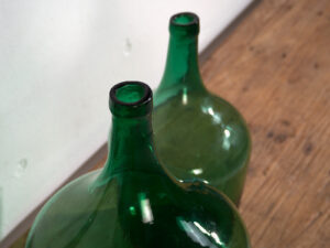 Damajuanas antiguas de color verde (c.1920). Conjunto de 3 piezas #44