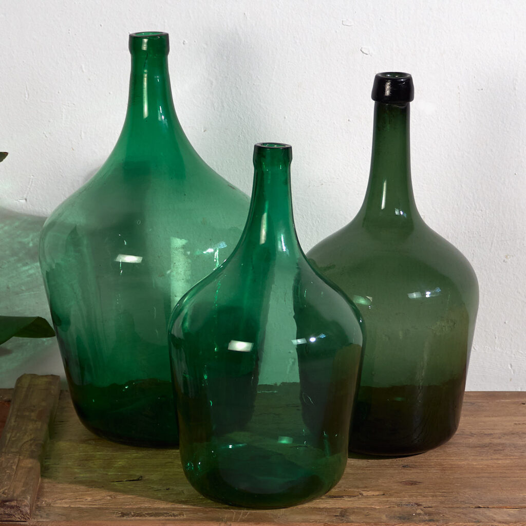 Damajuanas antiguas de color verde (c.1920). Conjunto de 3 piezas #44