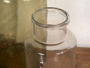 Frascos de vidrio antiguos (c.1920). Conjunto de 2 piezas #46