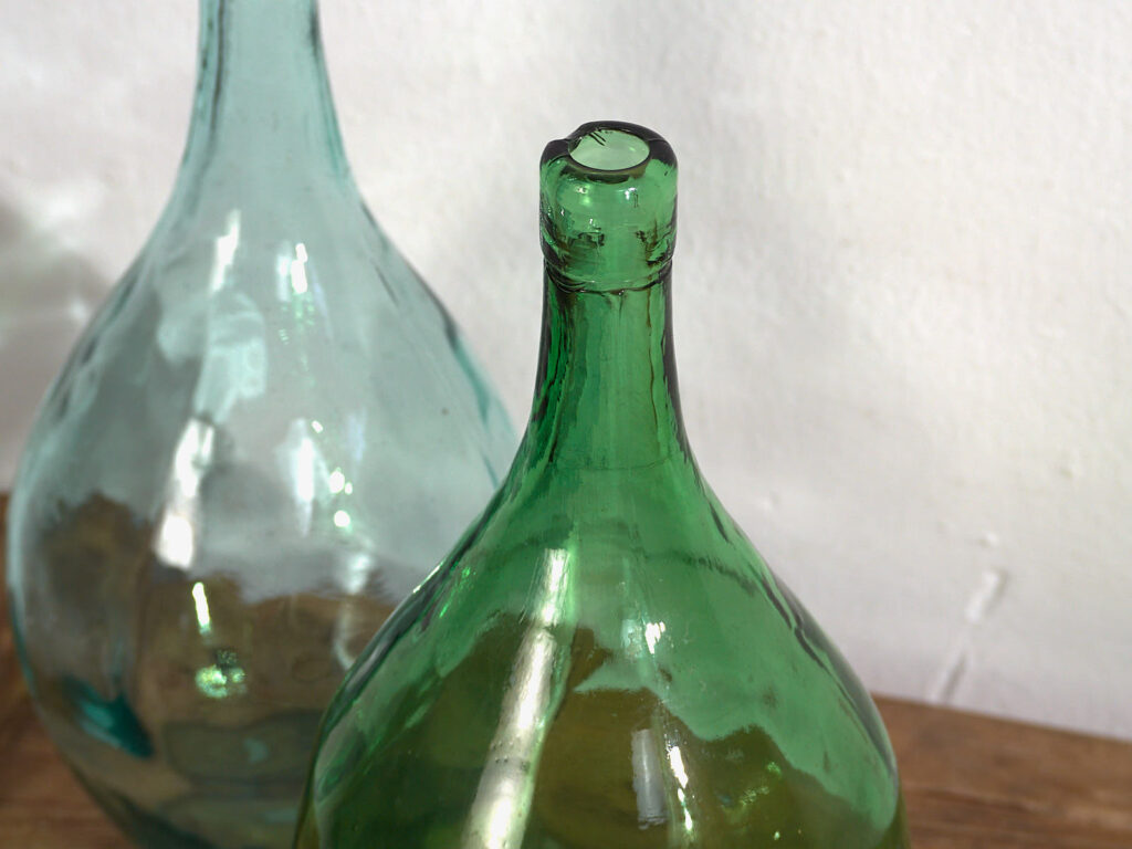 Floreros antiguos de vidrio (c.1920). Conjunto de 2 piezas #49