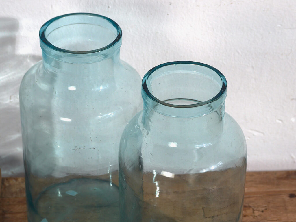 Antiguos frascos de color azul (c.1920). Conjunto de 2 piezas #51