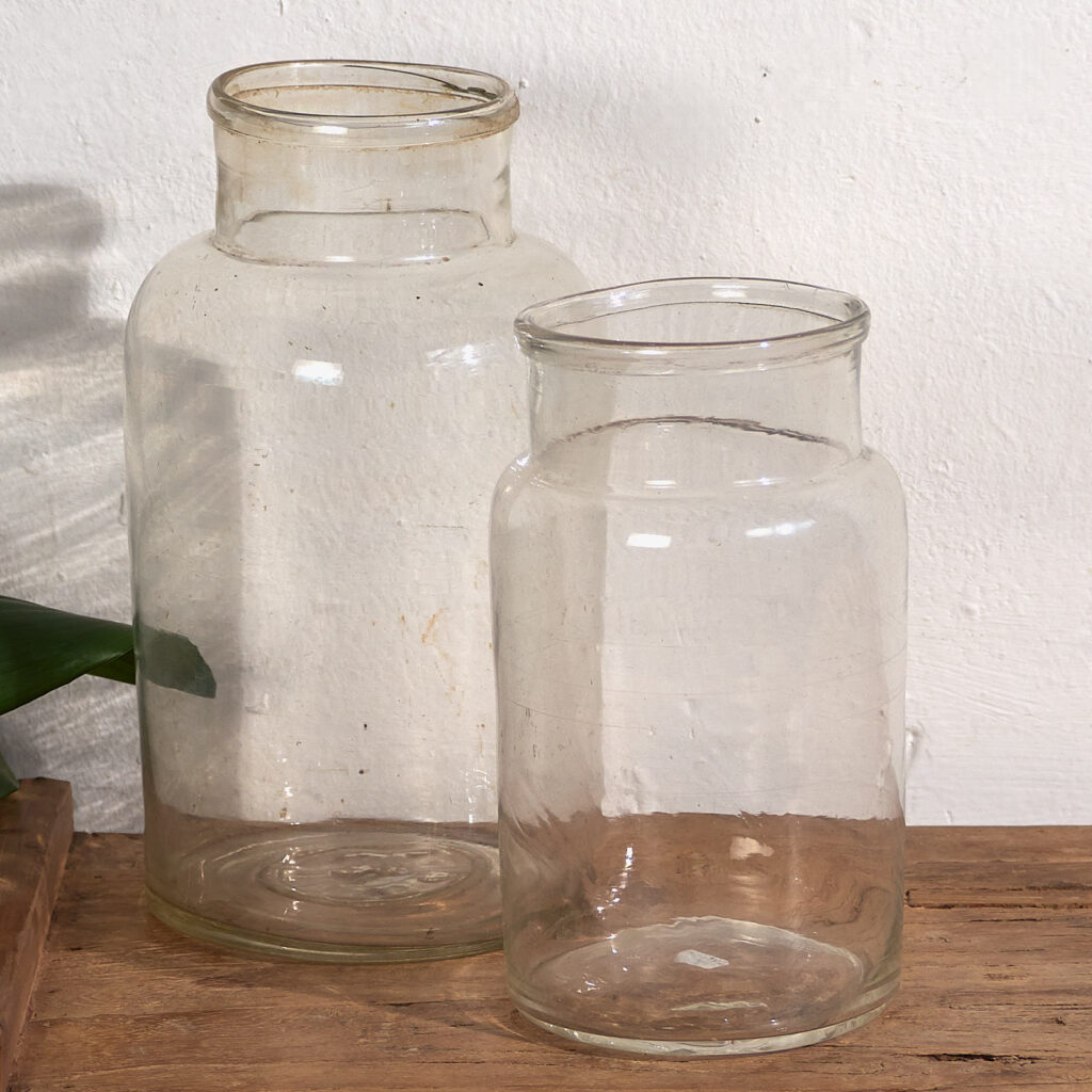 Antiguos jarrones de vidrio (c.1920). Conjunto de 2 piezas #52