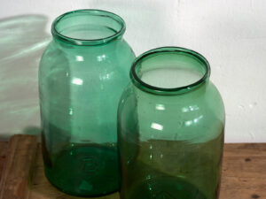 Jarrones verdes antiguos (c.1920). Conjunto de 2 piezas #53