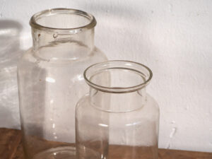 Pequeños frascos antiguos (c.1920). Conjunto de 2 piezas #56