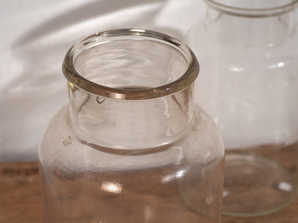 Pequeños frascos antiguos (c.1920). Conjunto de 2 piezas #56