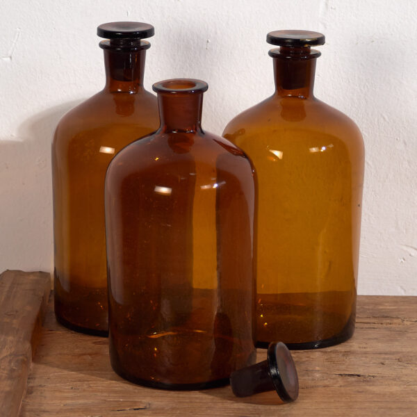 Frascos de vidrio antiguos (c.1920). Conjunto de 3 piezas #60