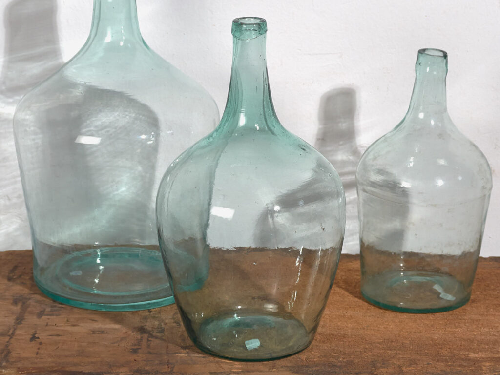 Conjunto de damajuanas antiguas (c.1920). Conjunto de 3 piezas #65