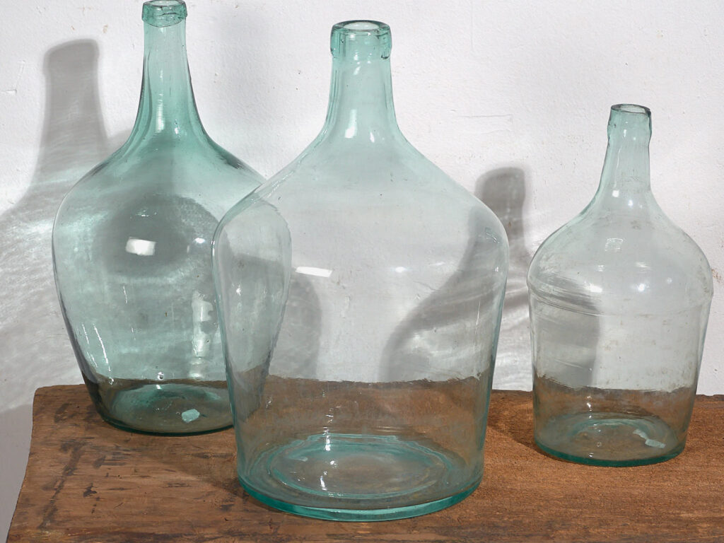 Conjunto de damajuanas antiguas (c.1920). Conjunto de 3 piezas #65
