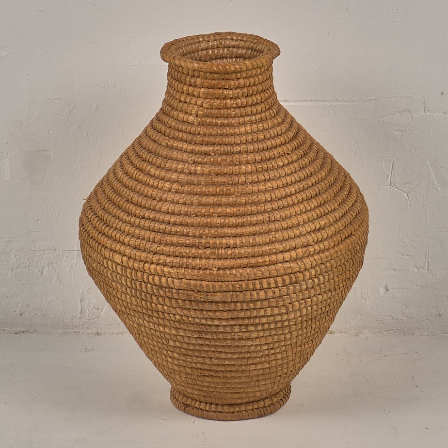 Panier ancien en osier (c.1930)